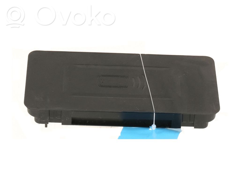 BMW X6 G06 Wireless charging module 