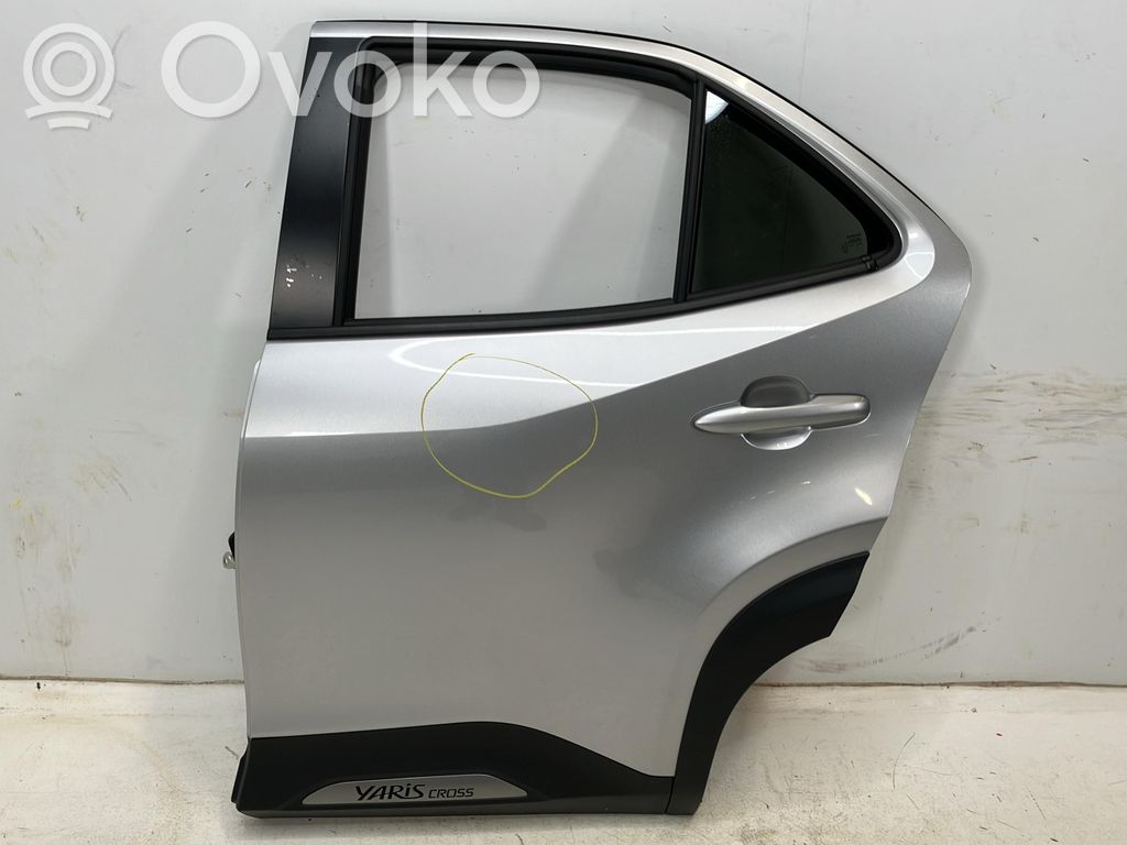 Toyota Yaris Cross Puerta trasera