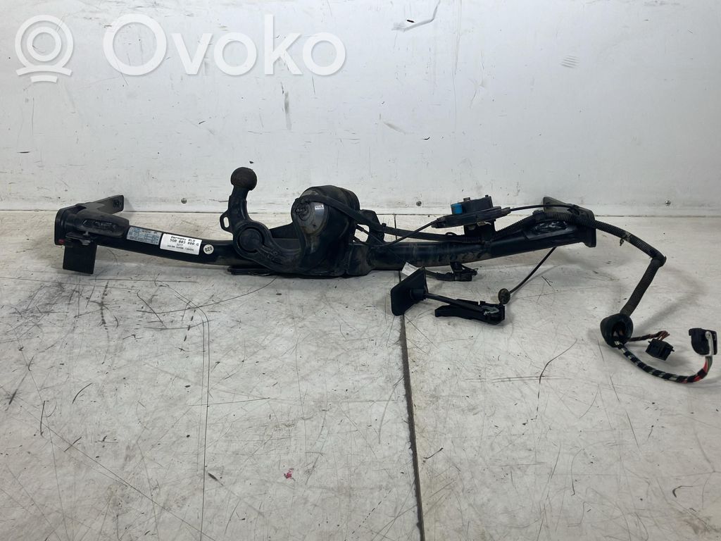 Volkswagen Golf VII Set bară remorcare 