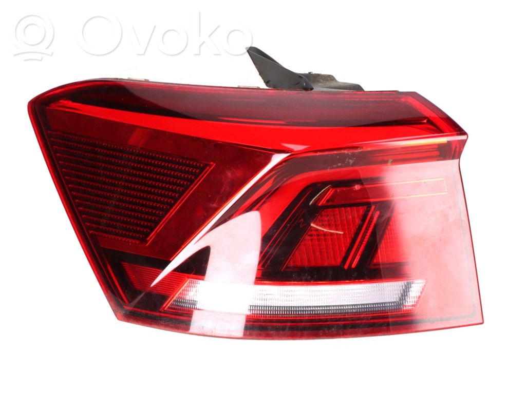 Volkswagen T-Roc Luci posteriori 
