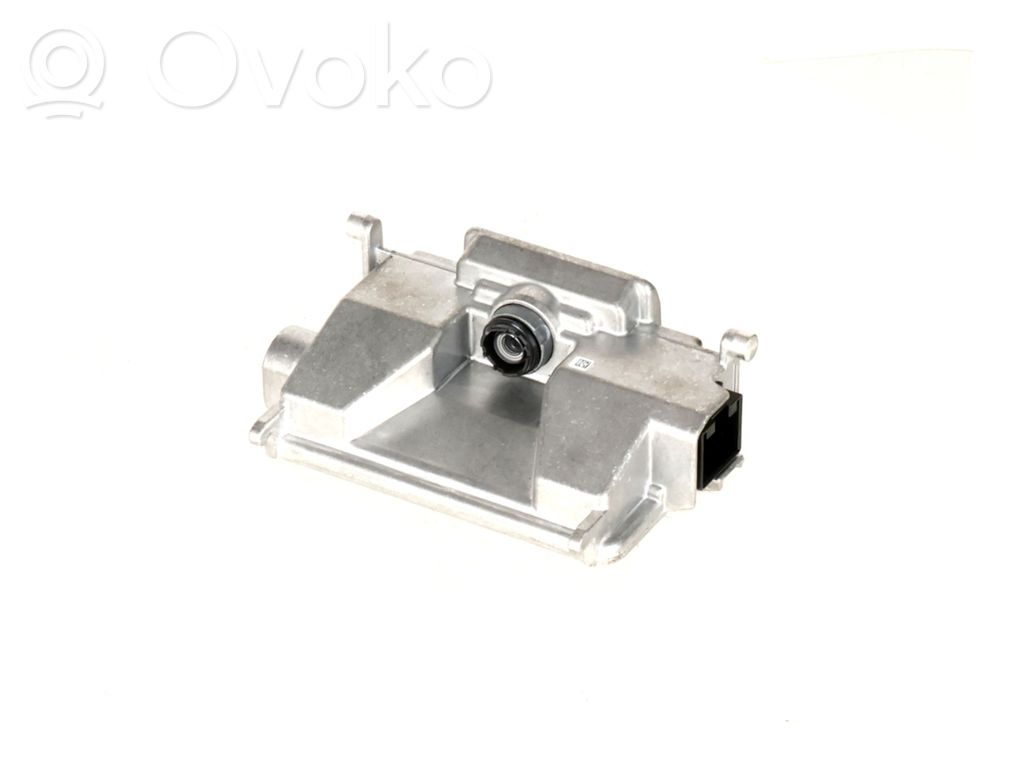 Audi A8 S8 D4 4H Windshield/windscreen camera 