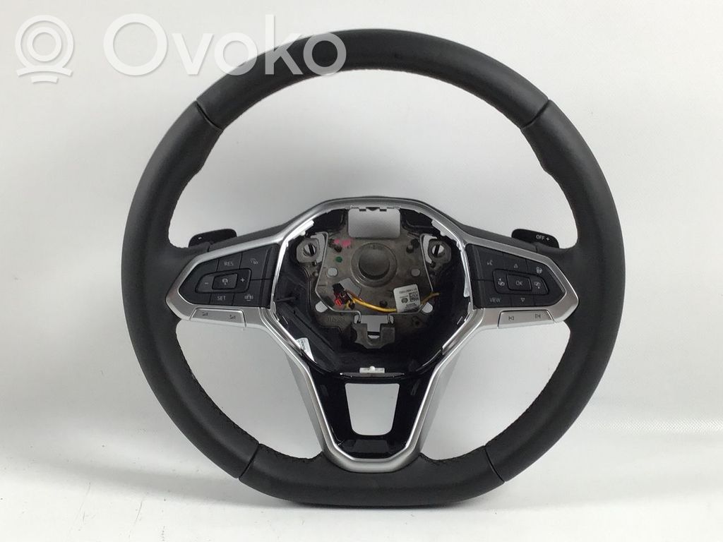 Volkswagen Golf VIII Ohjauspyörä 
