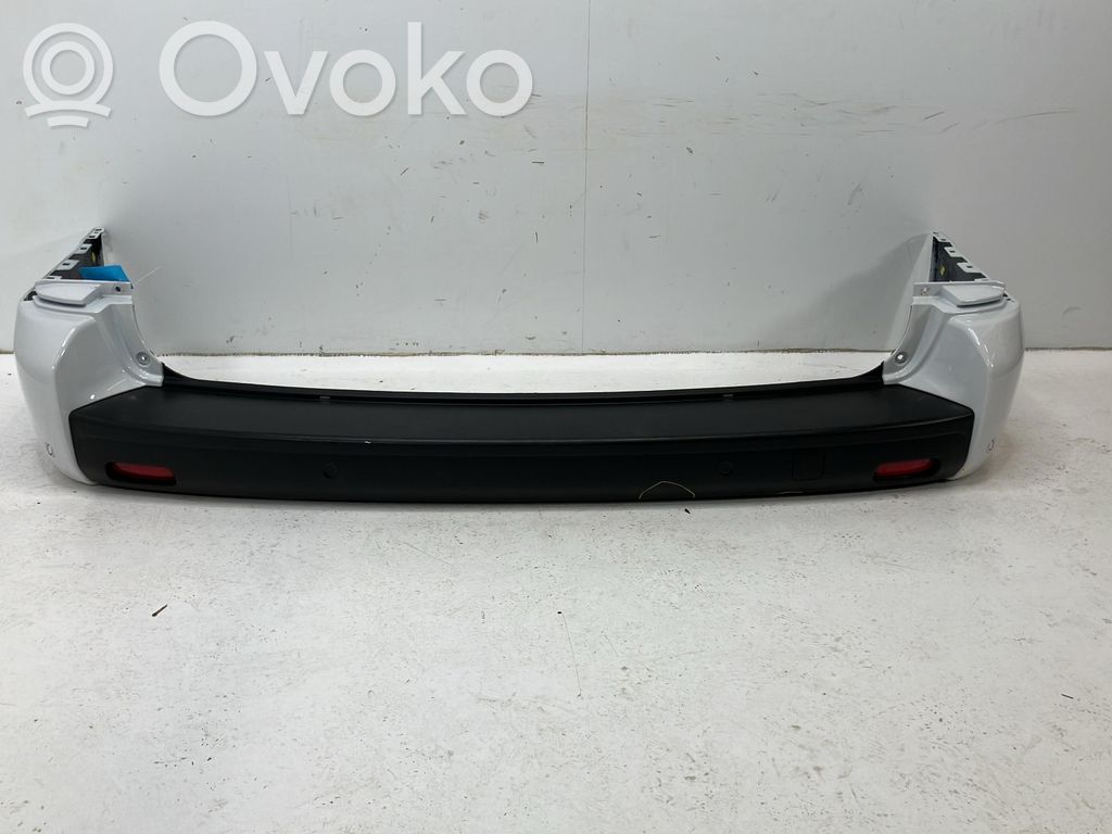 Opel Vivaro Bamperis 