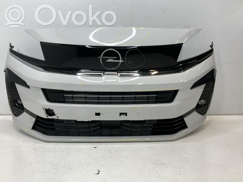 Opel Vivaro Bară față