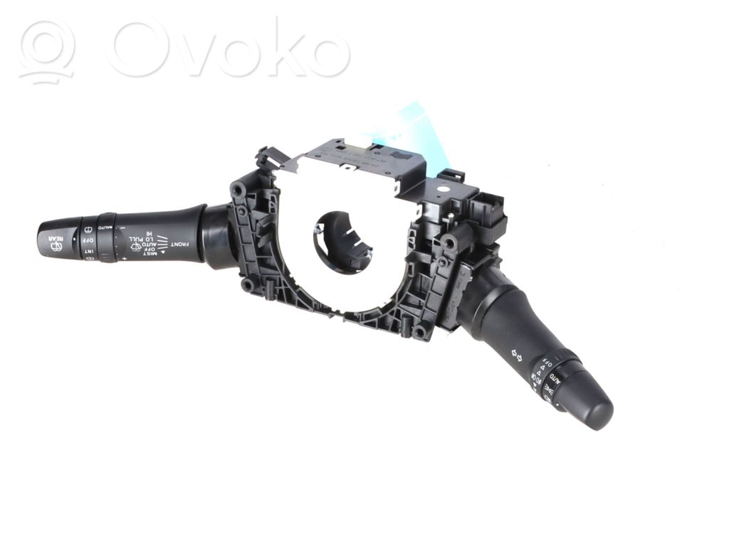 Mitsubishi Space Star Interruptor/palanca de limpiador de luz de giro 