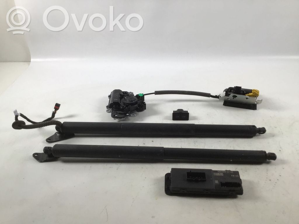 Volkswagen PASSAT B8 Kit idraulico del portellone posteriore