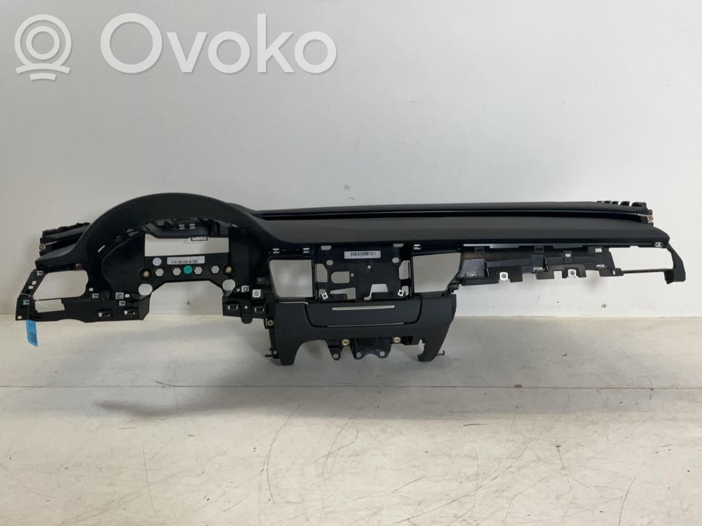 Audi A8 S8 D4 4H Deska rozdzielcza 