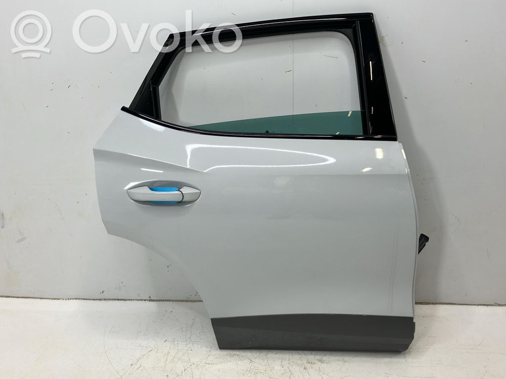 Takaovi   5FF833052A