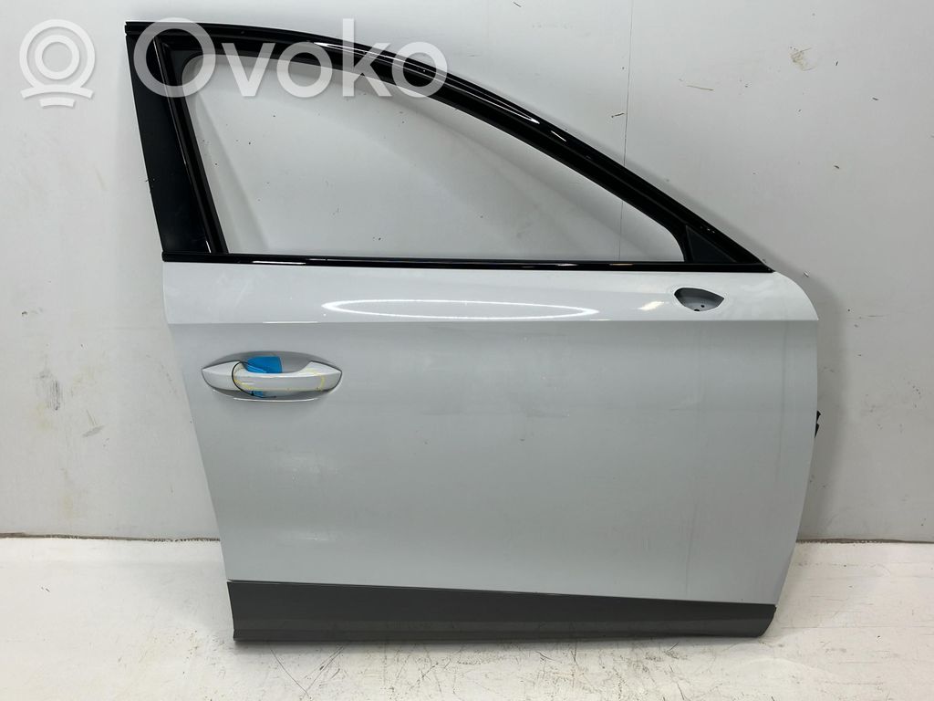 Priekinės durys   5FF831052A