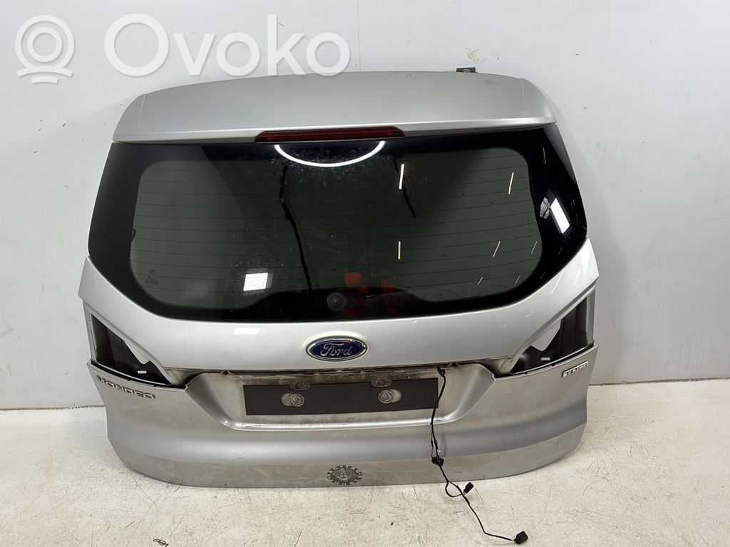Ford Mondeo MK IV Tylna klapa bagażnika 