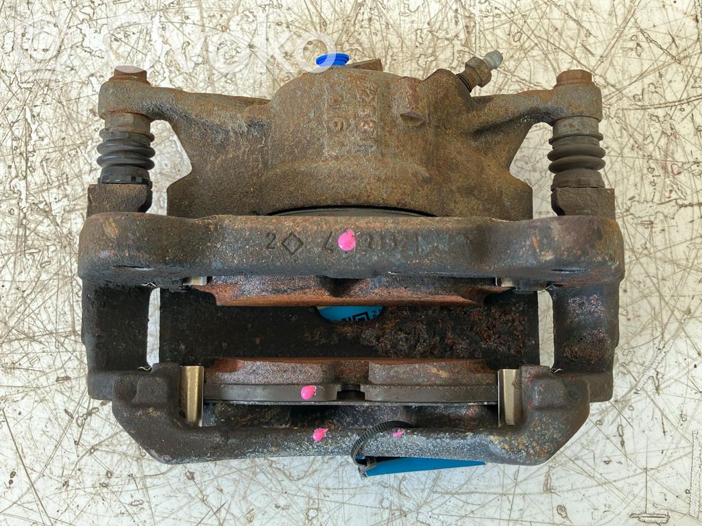 Skoda Octavia Mk4 Caliper de freno delantero 