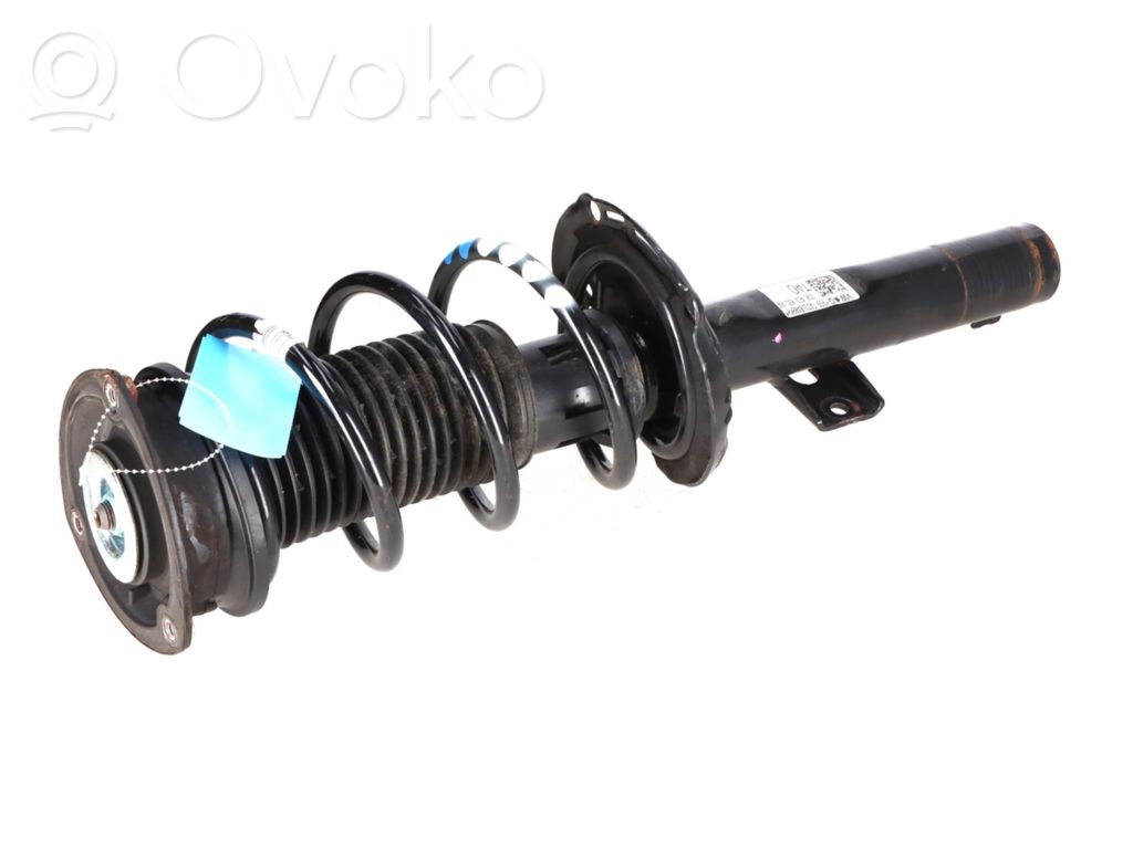 Volkswagen Polo VI Amortyzator osi przedniej ze sprężyną 
