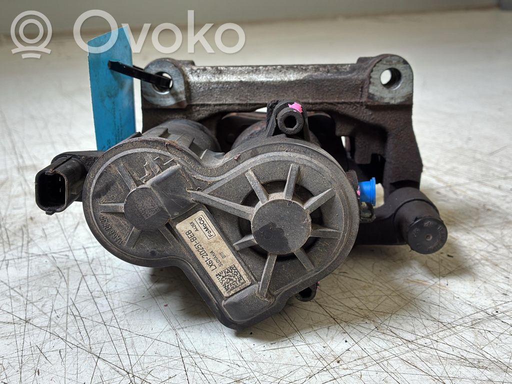 Ford Focus Takajarrusatula 