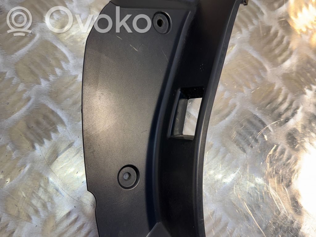 Subaru Legacy Takavalon valaisimen muotolista 