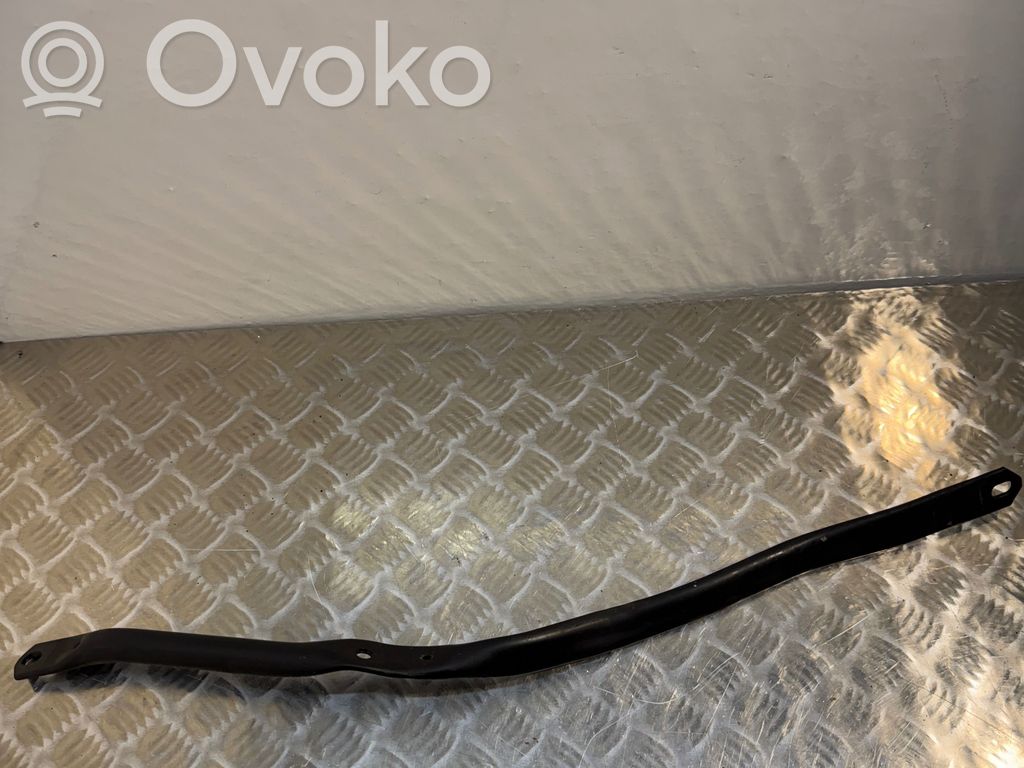 BMW 5 E60 E61 Other engine bay part 