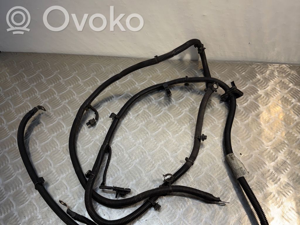 Volvo V60 Pluskaapeli (akku) 