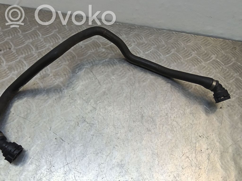 BMW 3 E92 E93 Engine coolant pipe/hose 