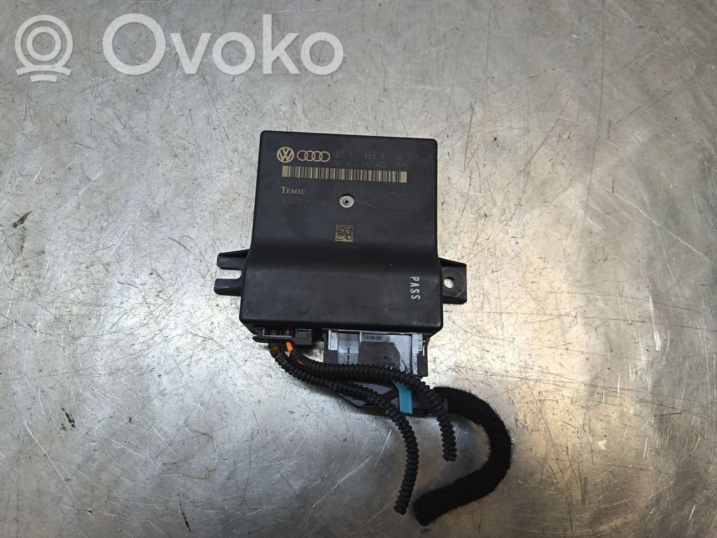 Audi Q7 4L Gateway control module 