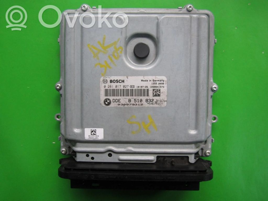 Engine control unit/module ECU   DDE8510832,0281017027