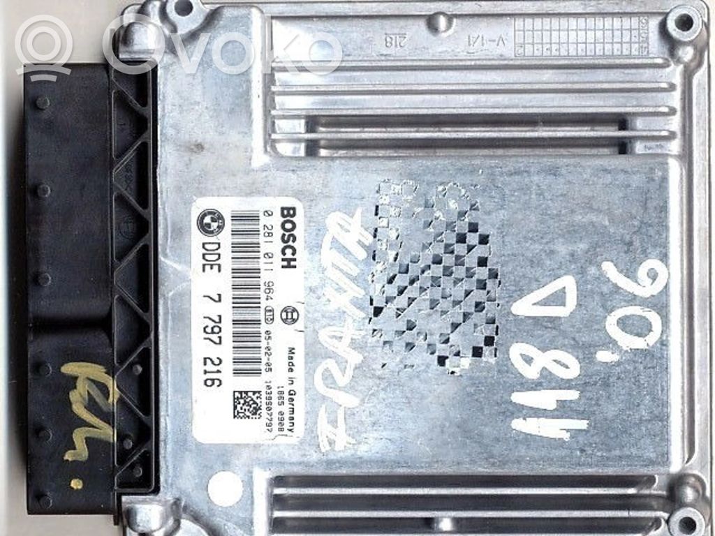 BMW 1 E81 E87 Engine control unit/module ECU 