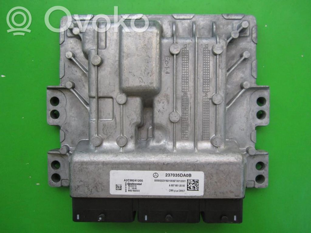 Infiniti Q30 Engine control unit/module ECU 