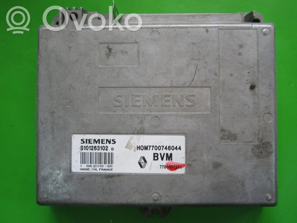 Renault Megane II Engine control unit/module ECU 