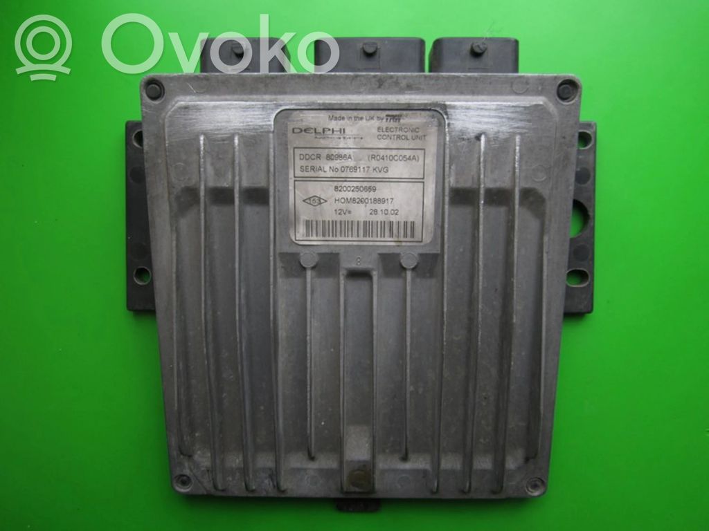 Renault Thalia I Engine control unit/module ECU 