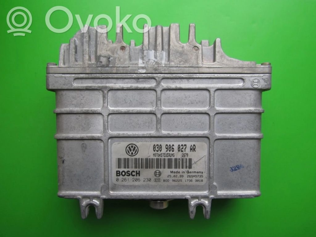 Engine control unit/module ECU   030906027AR,0261206230
