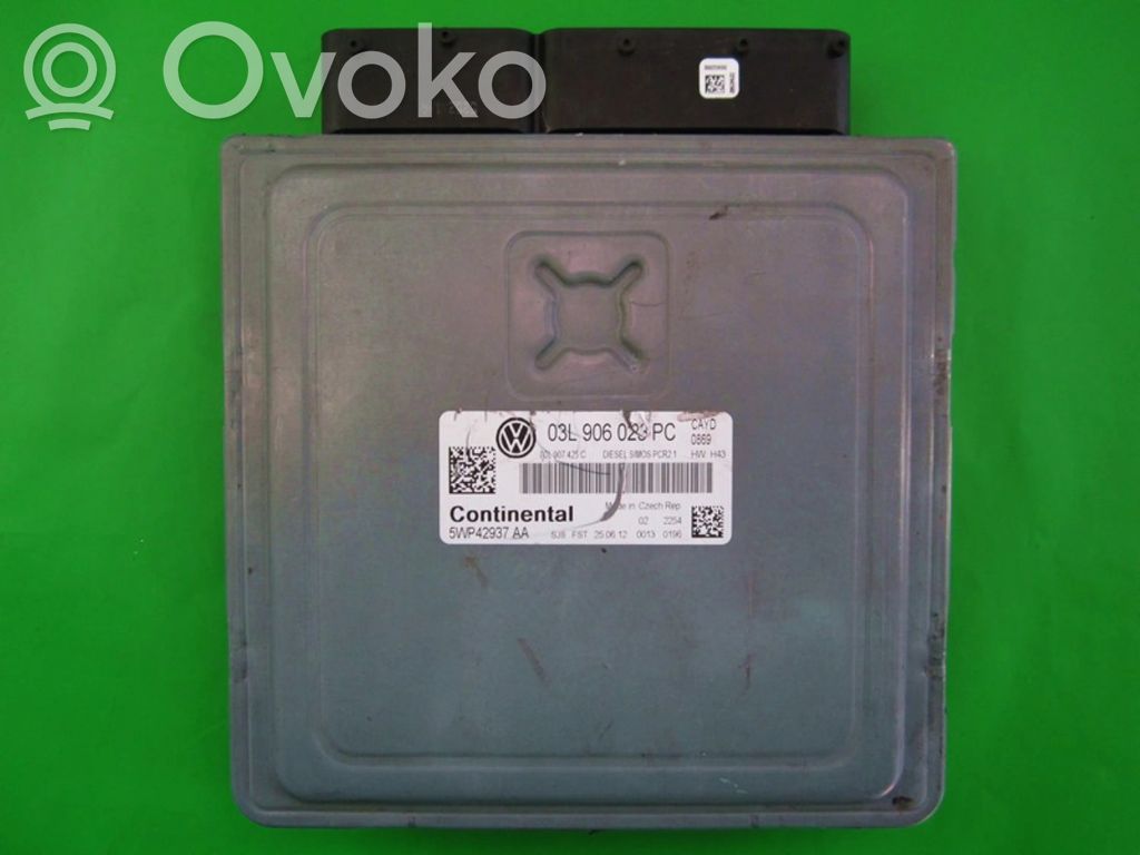 Volkswagen Caddy Engine control unit/module ECU 