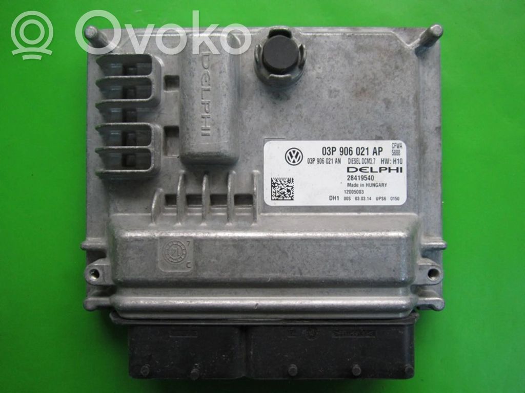 Skoda Fabia Mk2 (5J) Unitate control motor/modul ECU 