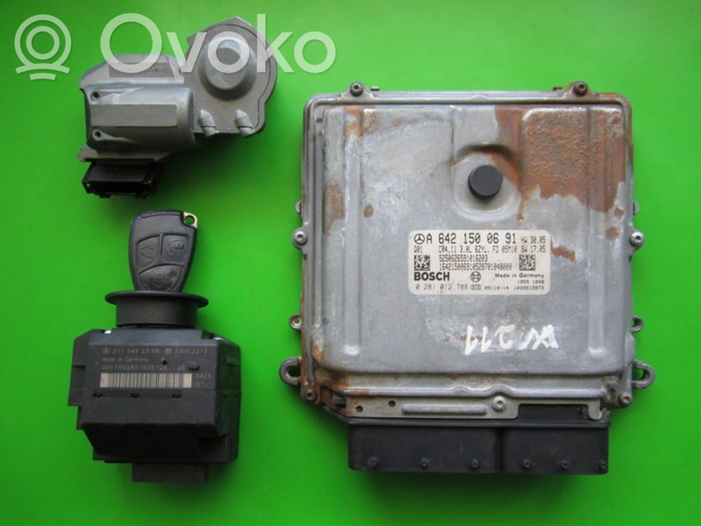 Mercedes-Benz E W211 Engine ECU kit and lock set 