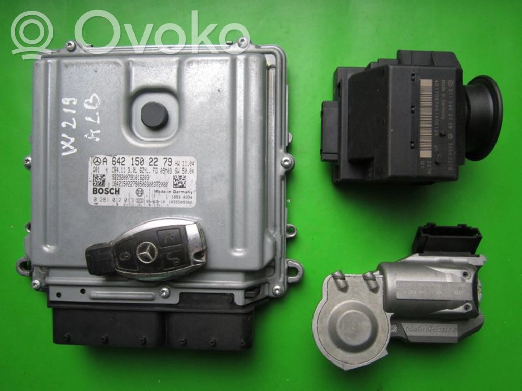 Mercedes-Benz CLS AMG C219 Kit cu ECU motor și set închidere uși 