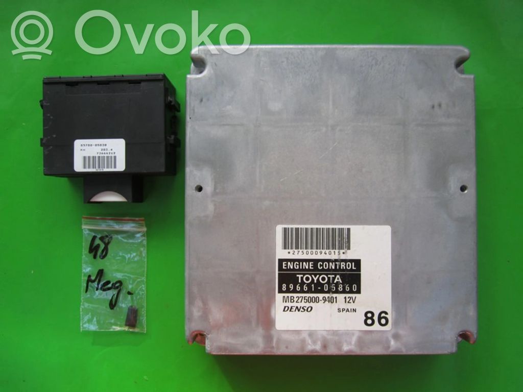 Toyota Avensis Verso Komputer / Sterownik ECU i komplet kluczy 