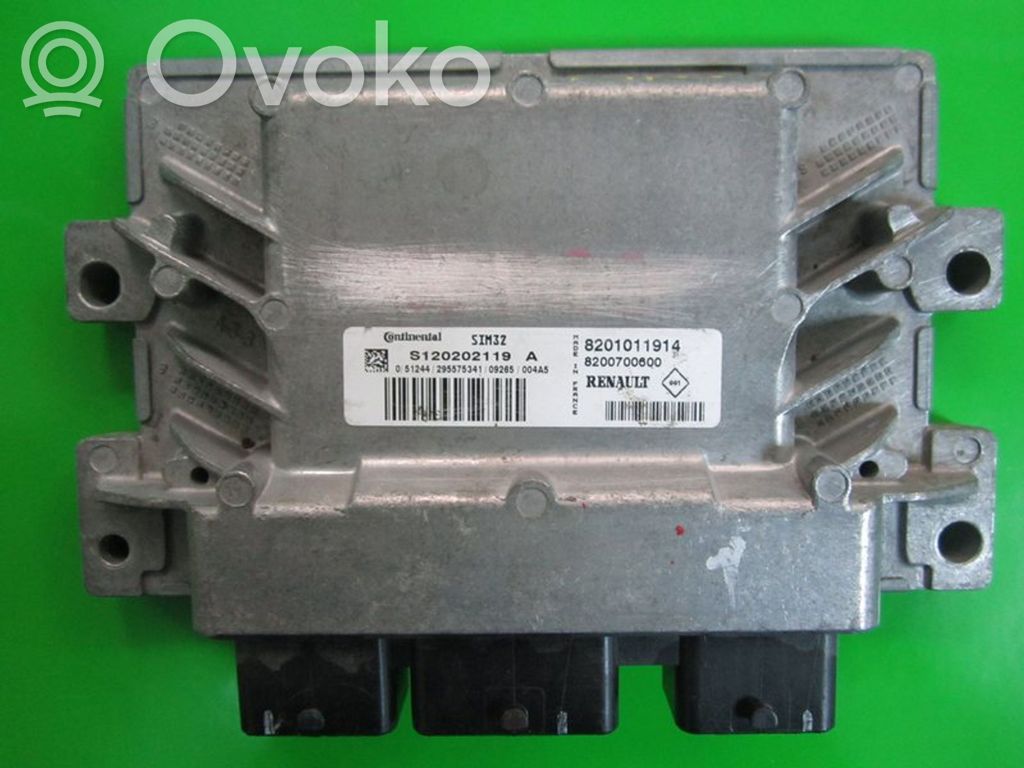 Renault Clio III Engine control unit/module ECU 
