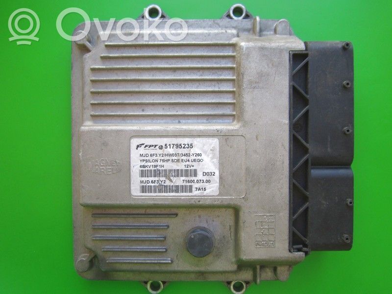 Lancia Ypsilon Unidad de control/módulo ECU del motor 