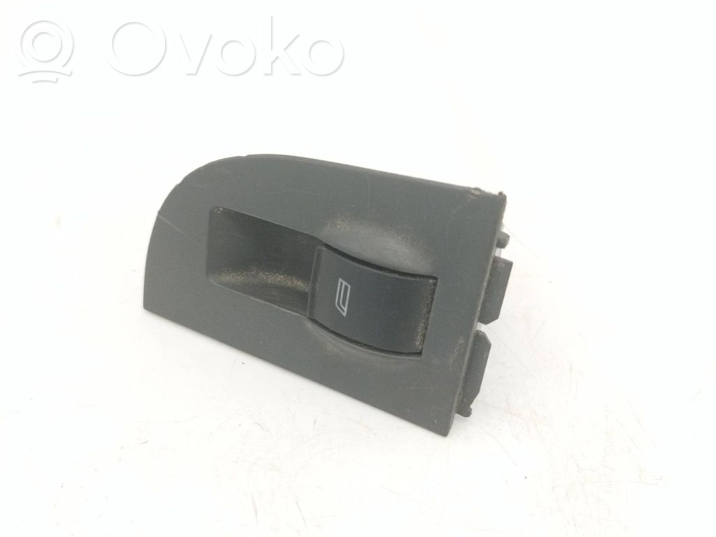 Audi A6 S6 C5 4B Electric window control switch 