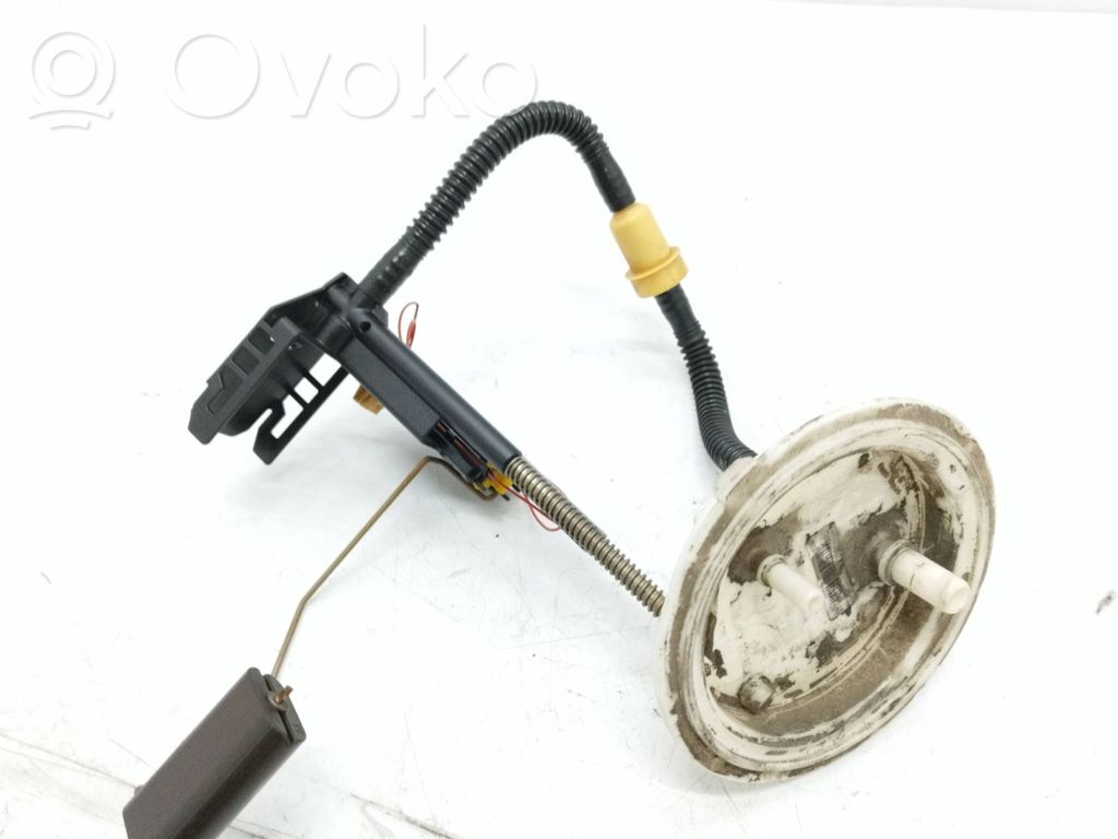 BMW 5 E60 E61 Fuel level sensor 