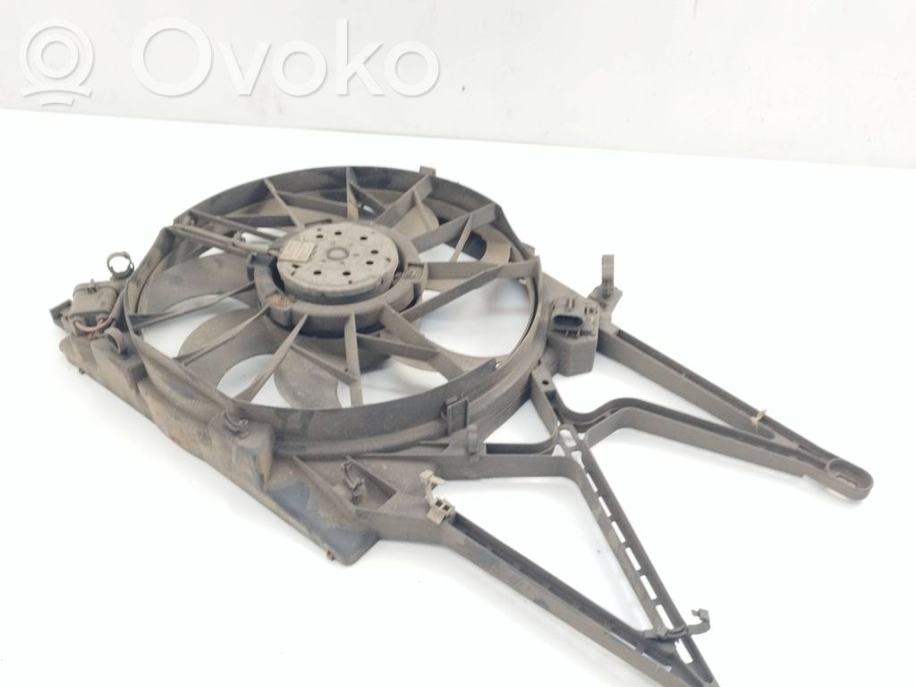 Opel Zafira A Elektrinis radiatorių ventiliatorius 