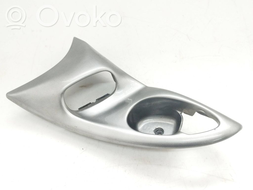 Ford Focus Other front door trim element 