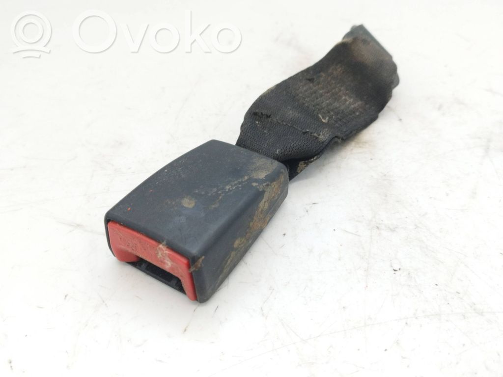 BMW 5 E60 E61 Hebilla del cinturón de seguridad trasero 