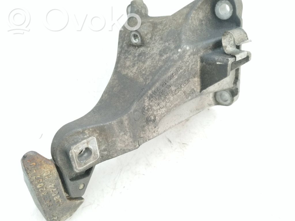 BMW 3 E92 E93 Engine mounting bracket 