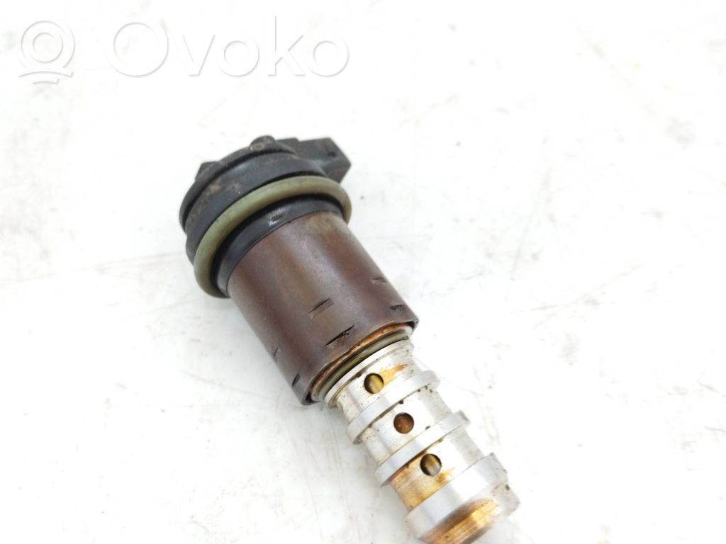 BMW 7 E65 E66 Camshaft vanos timing valve 
