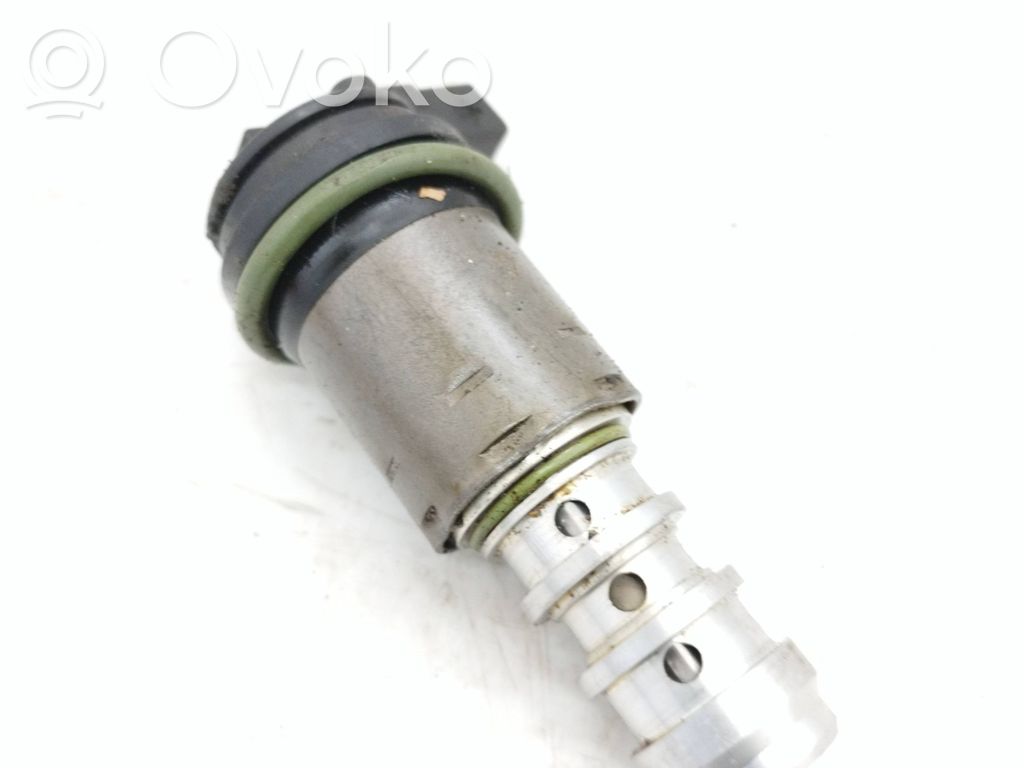 BMW 7 E65 E66 Camshaft vanos timing valve 