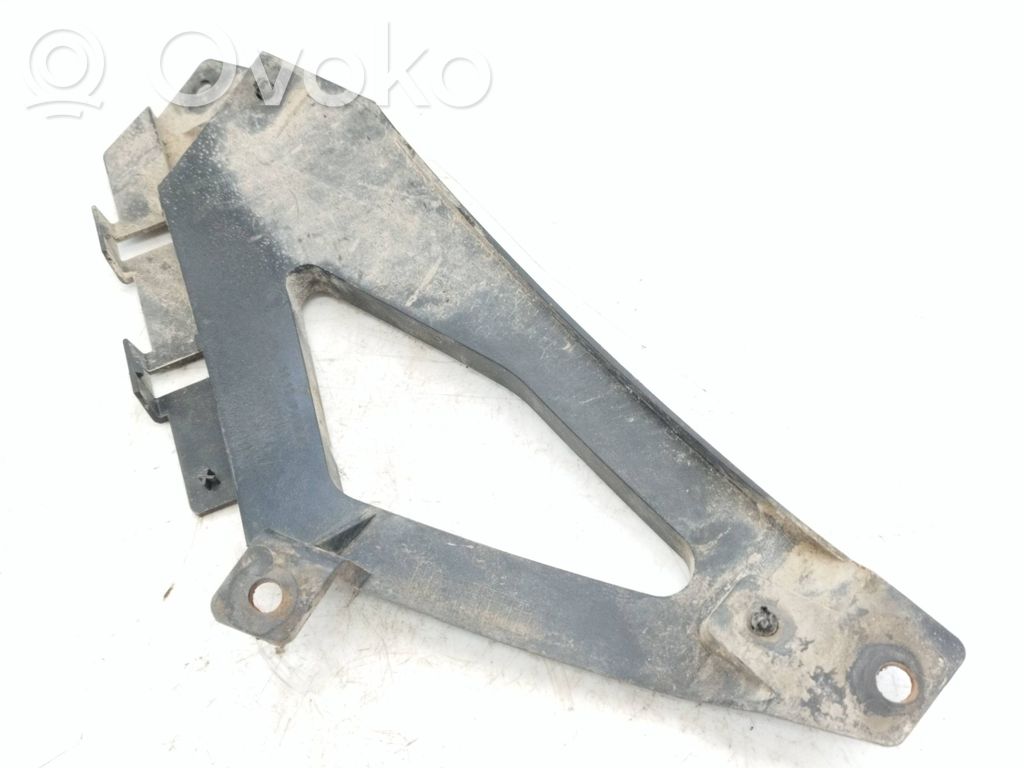 BMW 7 E65 E66 Support de pare-chocs arrière 