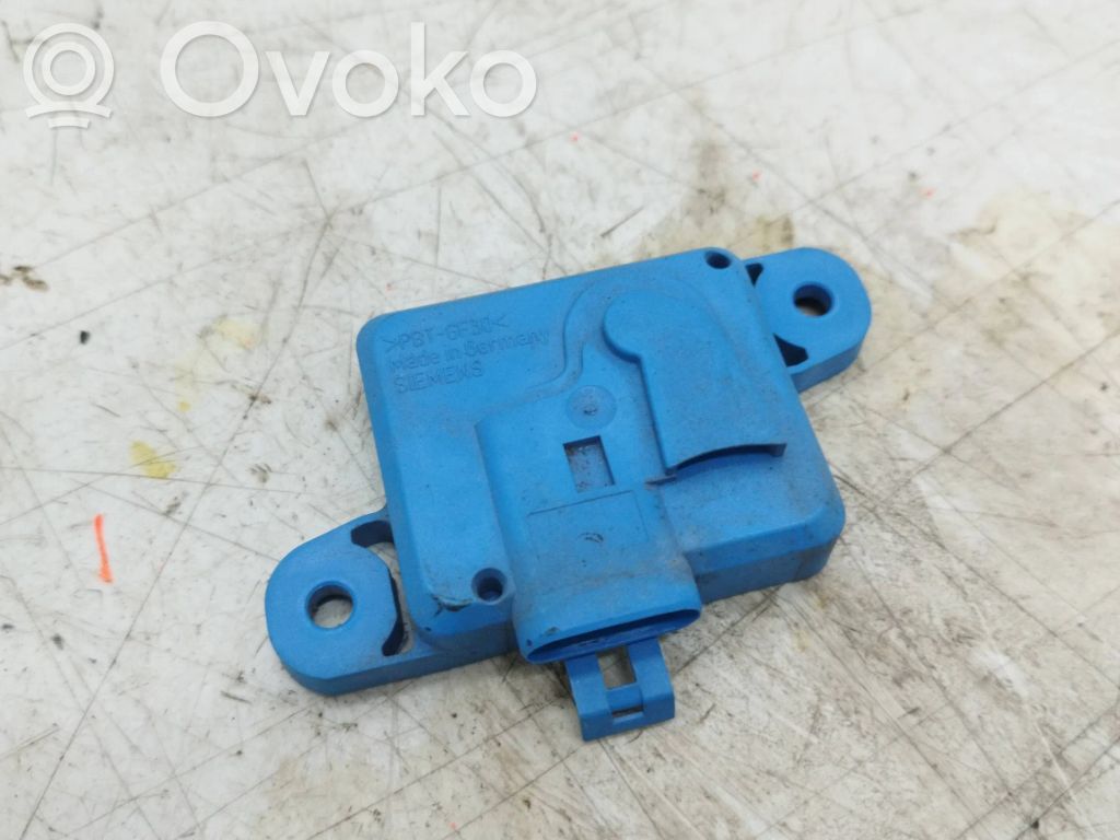 Opel Omega B2 Airbagsensor Crashsensor Drucksensor 