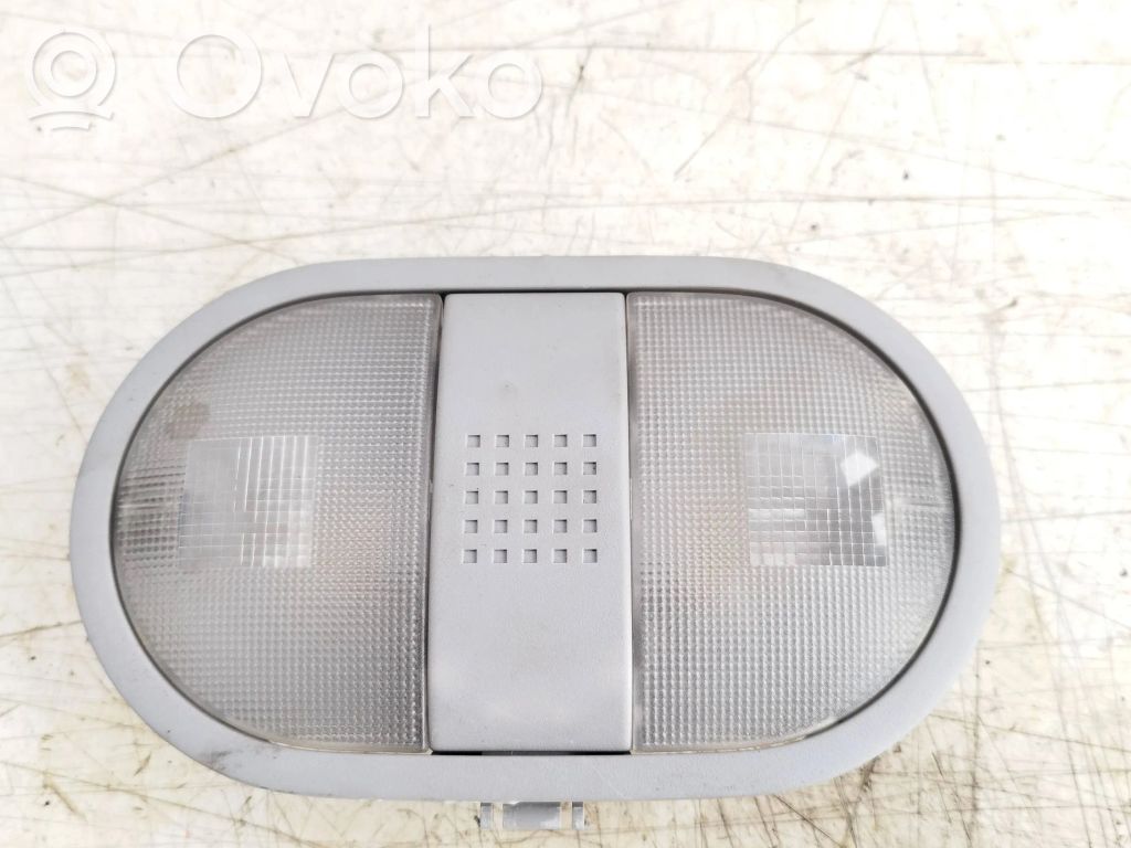 Mitsubishi Colt Priekinių vietų apšvietimo žibintas 