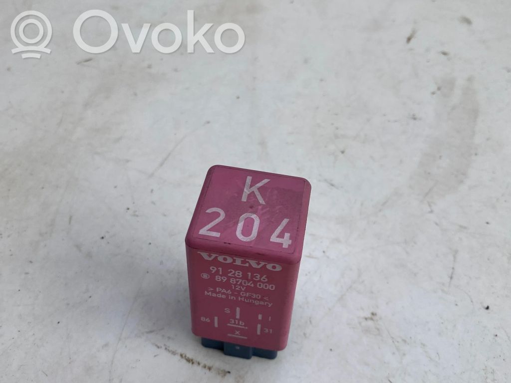 Volvo S70  V70  V70 XC Muu rele 