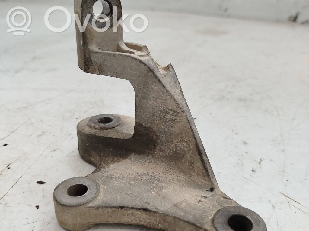 Ford Transit -  Tourneo Connect Engine mounting bracket 