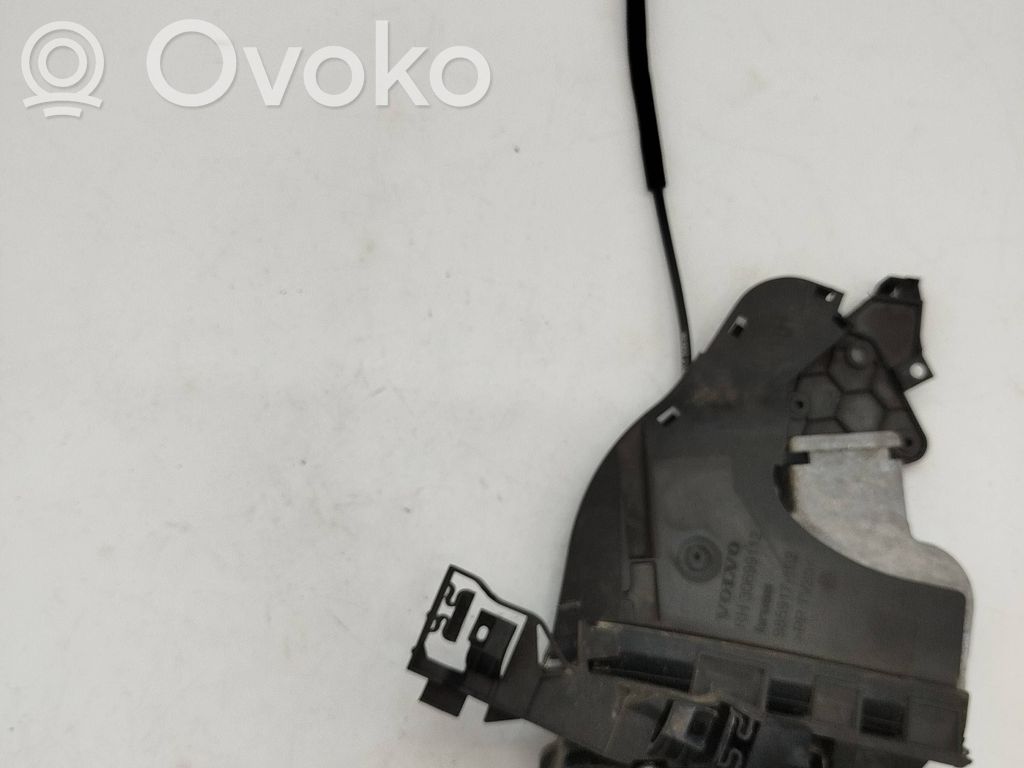 Volvo V50 Takaoven lukko 