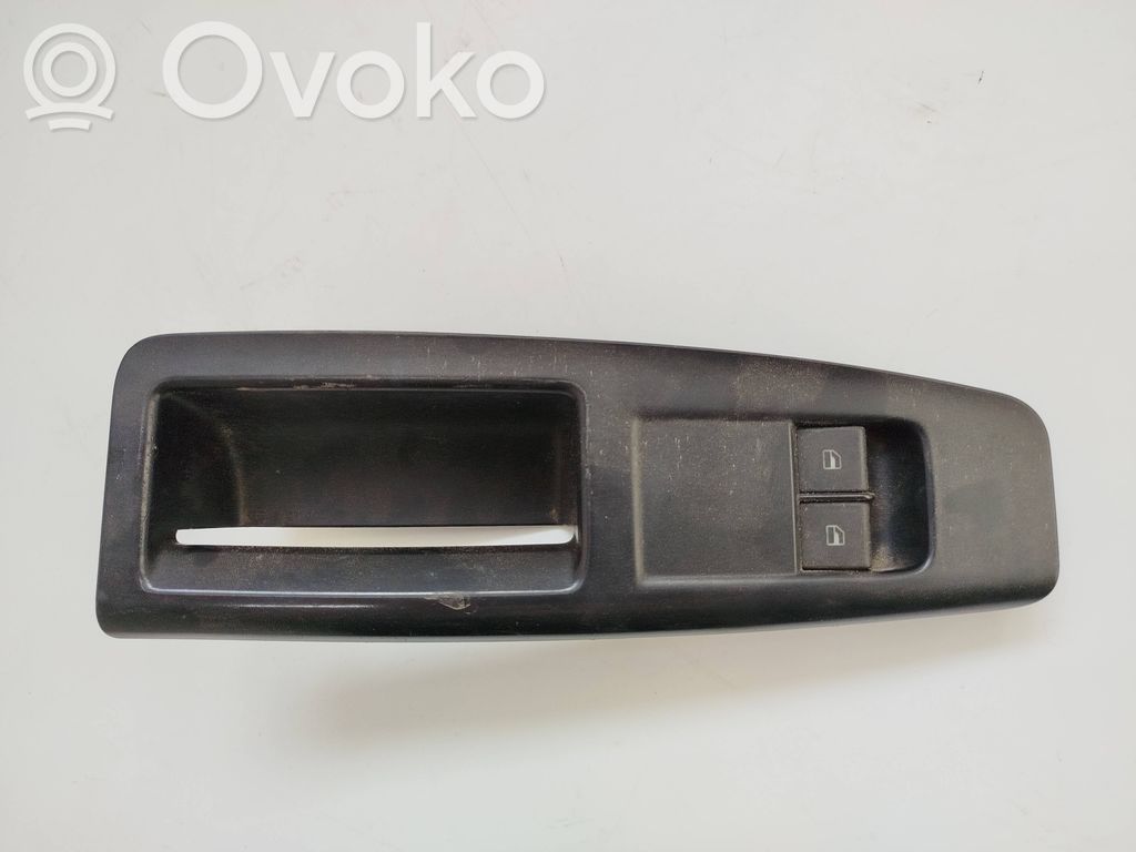 Volkswagen Polo Electric window control switch 
